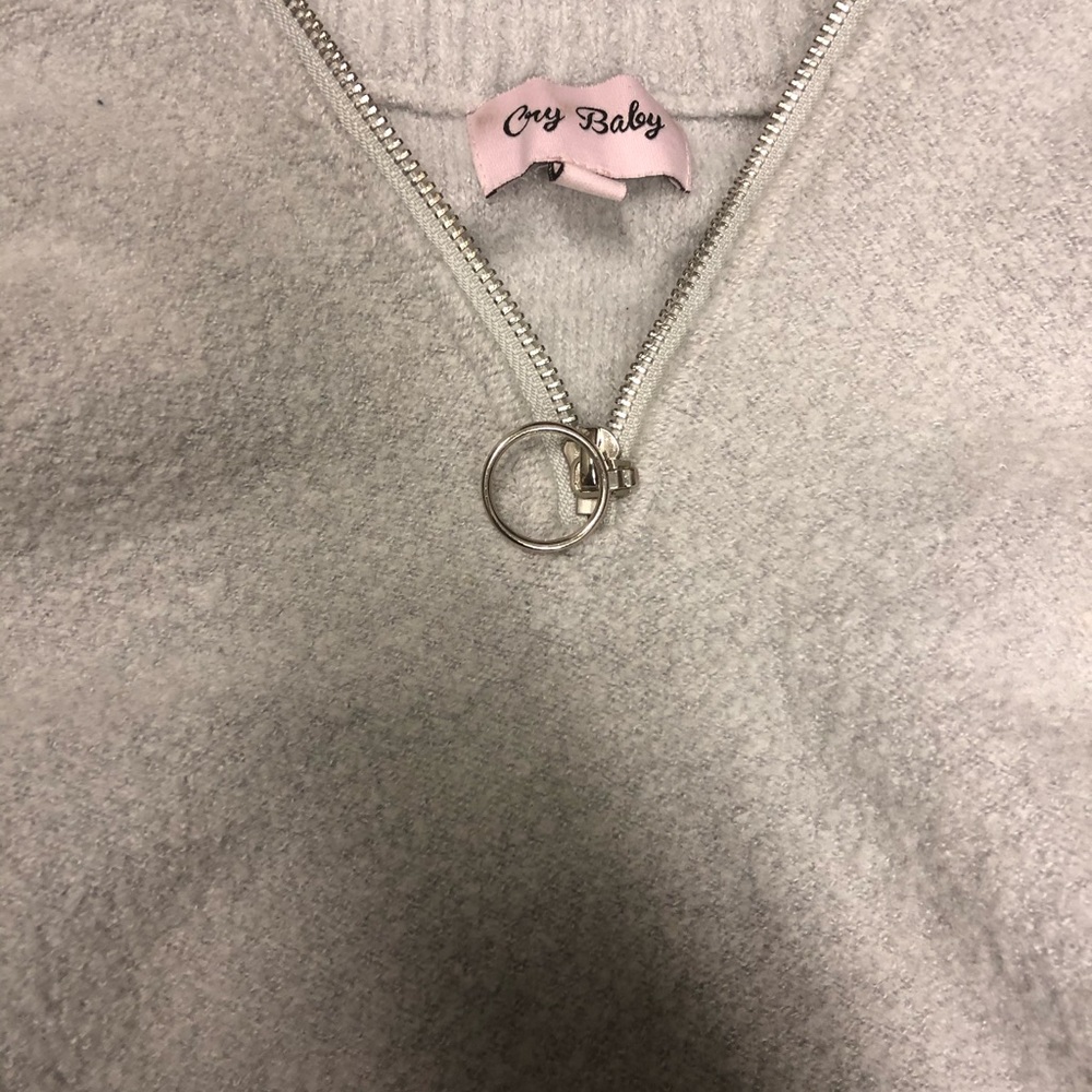 Sweater - Picture 2 of 4